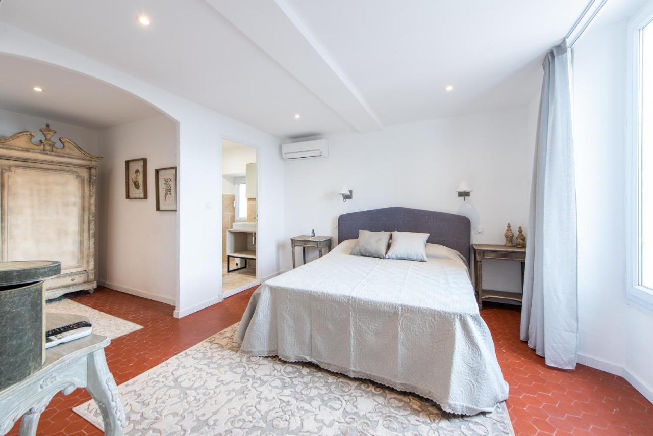 Chambres Lougolin Grasse Kültér fotó