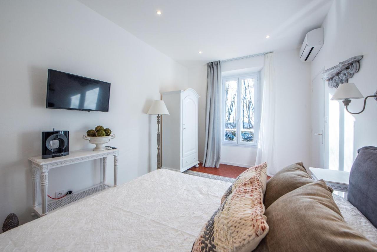 Chambres Lougolin Grasse Kültér fotó